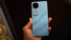 iQOO Z10R smartphone